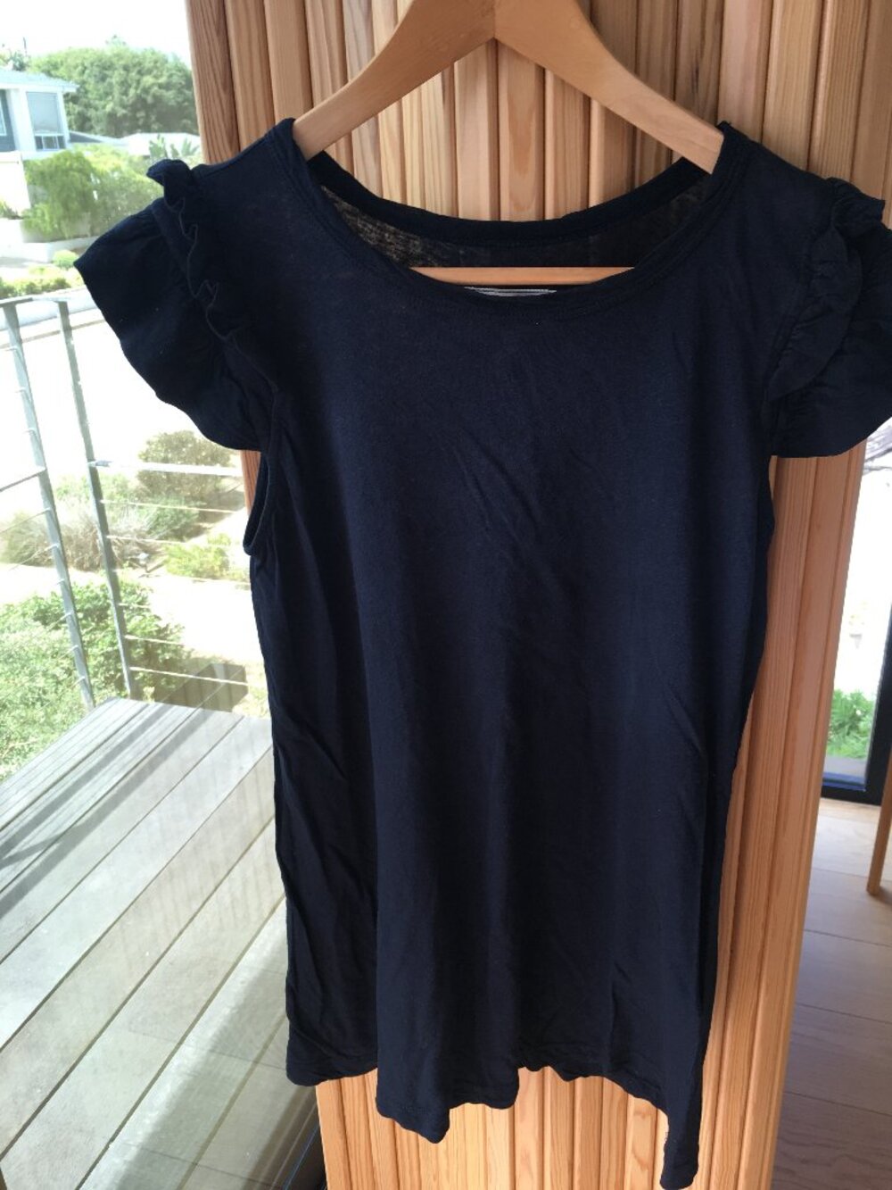 Current Elliot rare black flutter sleeve tee